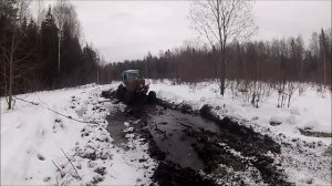 Дорога в делянку через чёрное болото на Т- 40