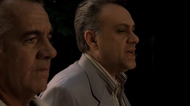 The Sopranos (Клан Сопрано) | Полли делится информацией с Джони Сэком смотреть онлайн