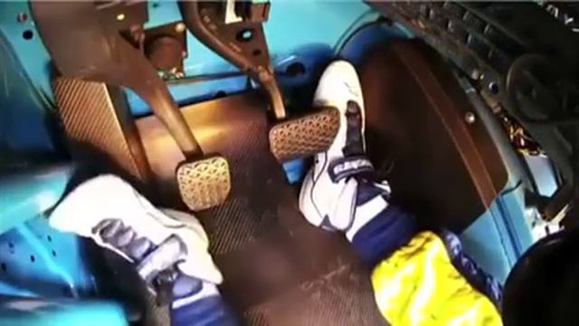 Как работают ноги гонщика во время езды смотреть онлайн