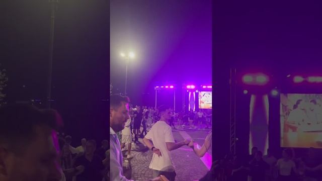 Албанский национальный танец ?? смотреть онлайн