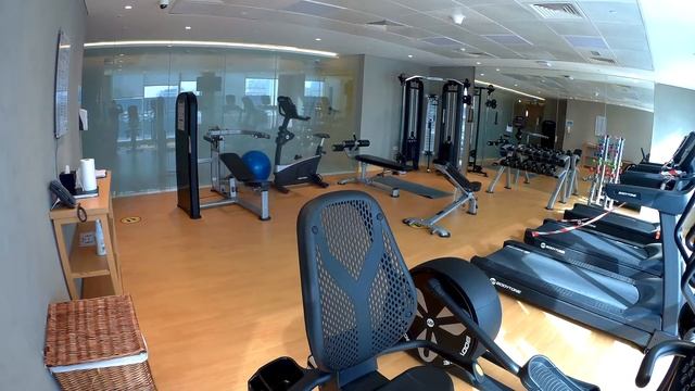 The S Hotel Al Barsha Дубай смотреть онлайн