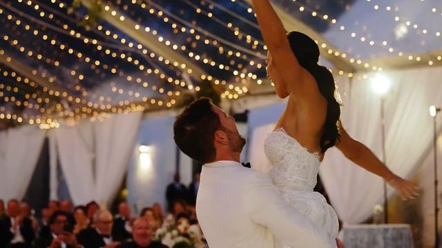What modern day love looks like // Sami + Andrew's Wedding Trailer // Dallas Arboretum смотреть онлайн