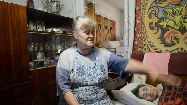 Помощь жительницы Италии одиноким пенсионерам пос. Октябрьский смотреть онлайн