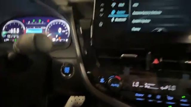 Тойота Камри, 2022 г.в., 2,5 л. (209 л.с.) бензин, АКПП, 2WD, Цена 4,05 млн. смотреть онлайн