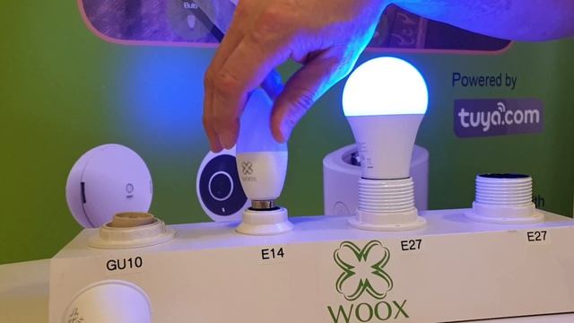 WOOX Smart LED Lighting R4553, R5076, R5077 смотреть онлайн
