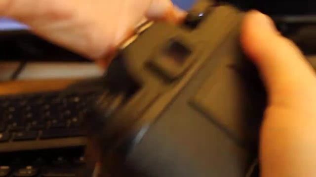 How to Load Film in a NIKON EM смотреть онлайн