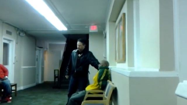 Actor Joey Rullo as police officer in Brotherhood of Silver. смотреть онлайн