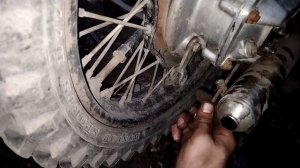 замена задних тормозных колодок на мотоцикле Урал