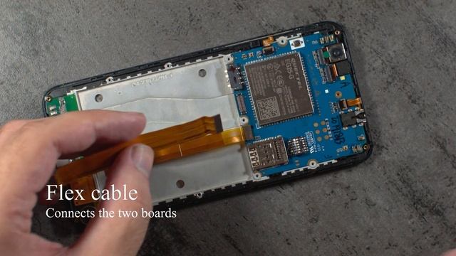 Putting together the PinePhone prototype смотреть онлайн