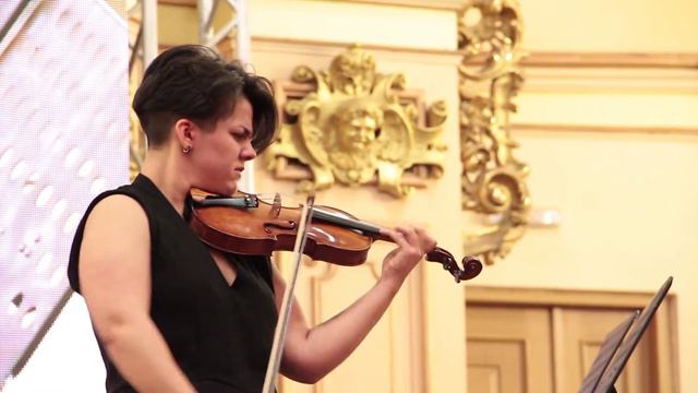 Galyna Korinets (Ukraine) J. S. Bach. Partita Solo Violin No. 3 Preludio, Loure, Gavotte en Rondea смотреть онлайн