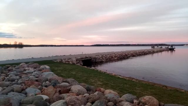 Набережная, г. Валдай смотреть онлайн