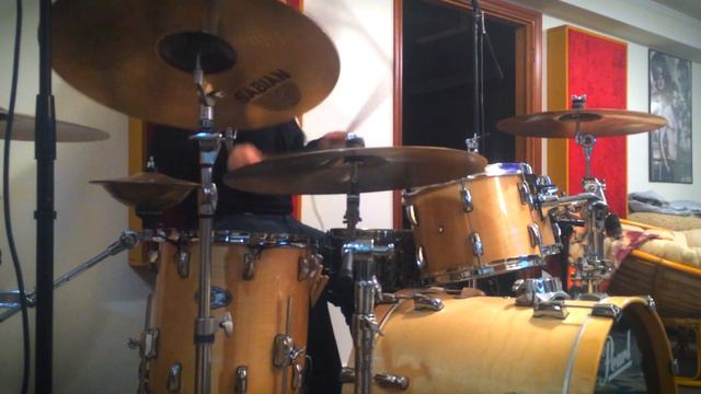 Drums :: Jamming To a Drum-less tune I found on /r/drums смотреть онлайн