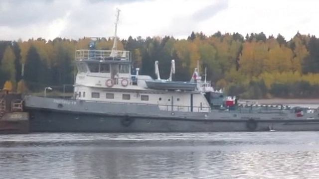 На экстремальной волне - исполняет Аверьянов Сергей смотреть онлайн