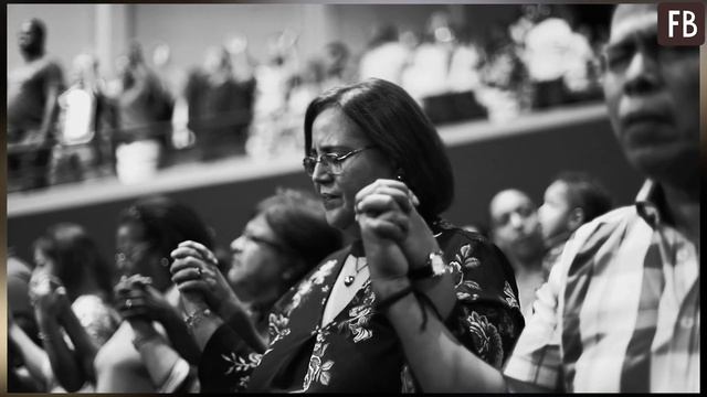 Священник рассказал, почему православным женщинам нельзя праздновать 8 Марта смотреть онлайн