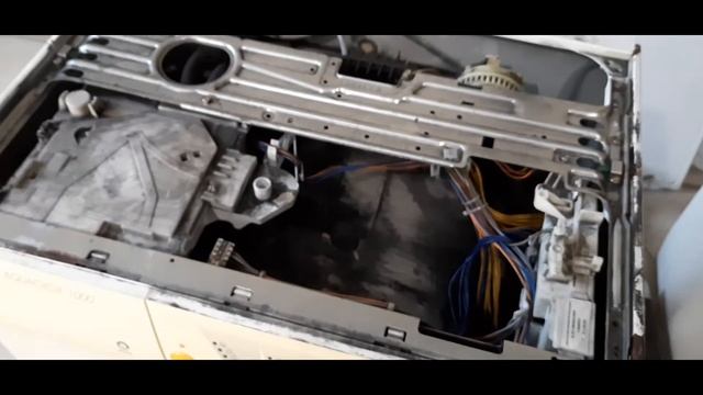 Диагностика стиральной машины Zanussi ошибка E52