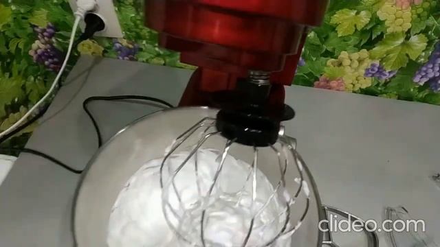 Делаем бисквитное тесто. Обзор планетарного миксера KT-1308. смотреть онлайн