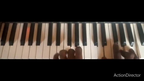 Beginners worship chord progression of |I will call upon the Lord piano lesson(minor passing chord)