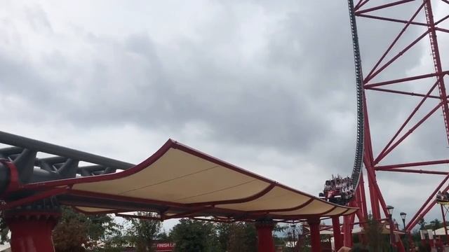 Парк феррари ленд! смотреть онлайн