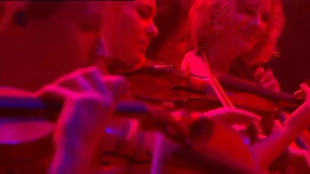 HELLO (Symphonica In Rosso 2008) - Lionel Richie смотреть онлайн