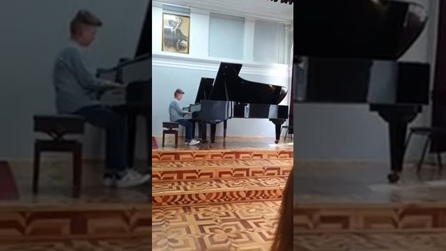 Максим Боєчко, Ф. Шопен "Вальс" Мі-бемоль мажор смотреть онлайн