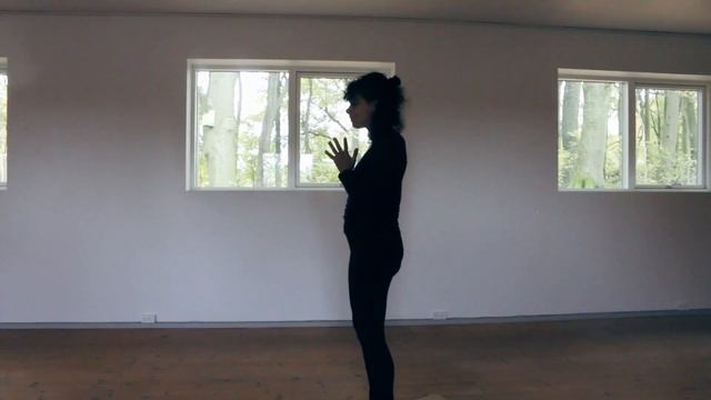 A different movement practice... смотреть онлайн