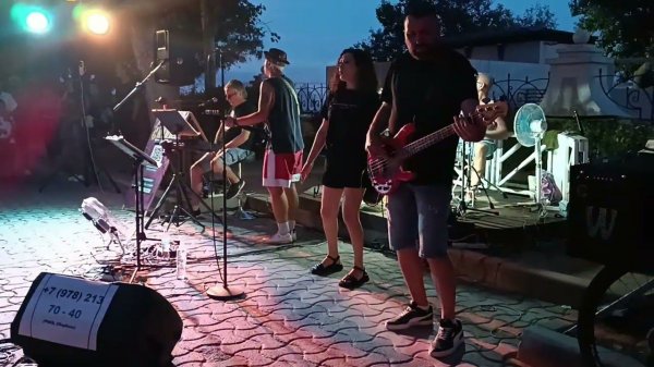 Концерт Кавер группы "Chivas" на набережной им. Горького. 4.08.2024