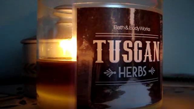 Bath and Body Works Candle Review- Candle of the Week: Tuscan Herbs смотреть онлайн