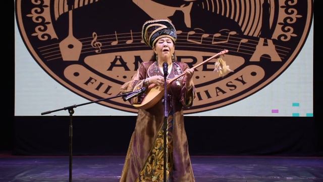 «Тәуелсіздікке тарту» ән шеруі аясындағы шағын концерттік бағдарламасы смотреть онлайн