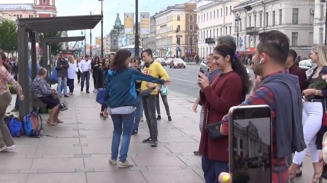 Гуляем по Санкт-Петербургу с моим подписчиком из Москвы. Финский залив. пляж Питера смотреть онлайн