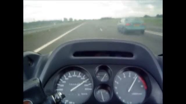 honda cbr 1000f 270 kmh! agaya yolverin lennn смотреть онлайн