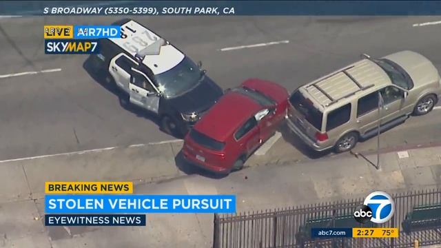 POLICE CHASE CRASH: Stolen vehicle suspect leads officers on wild pursuit through South L.A. | ABC7 смотреть онлайн