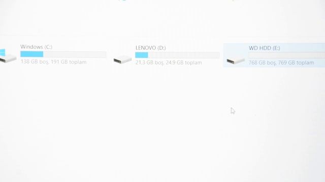 Lenovo IdeaPad 700 w 256 GB M.2 PCIe SSD Partition and Clone Win 10 смотреть онлайн