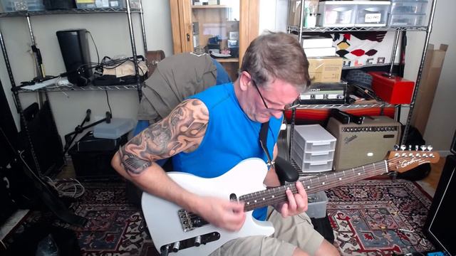 The Police - Walking On the Moon (cover) with Godin HT Stadium & Fractal Fm3 смотреть онлайн
