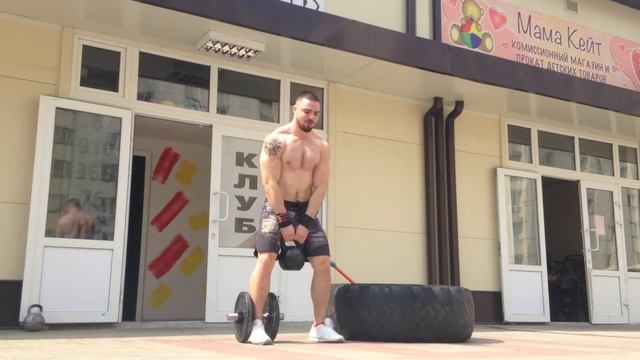 Жимов Трисет бицепс+плечи смотреть онлайн