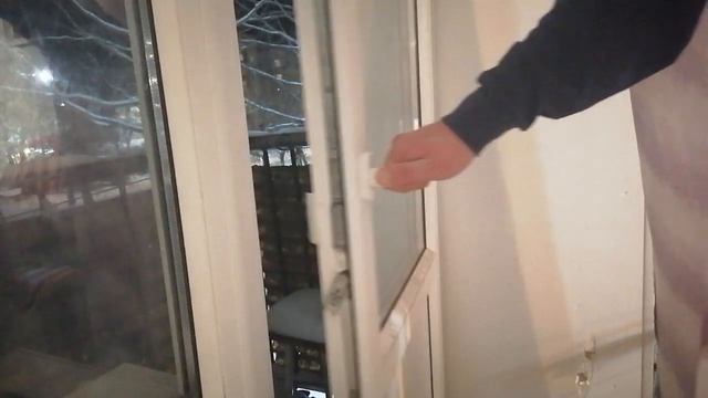 установлена ручка на дверь смотреть онлайн