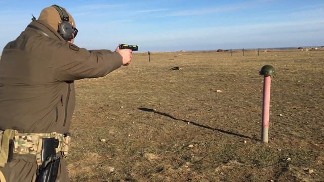 Шлем 6Б47, отстрел из пистолета Ярыгина обычным и бронебойным патроном! смотреть онлайн