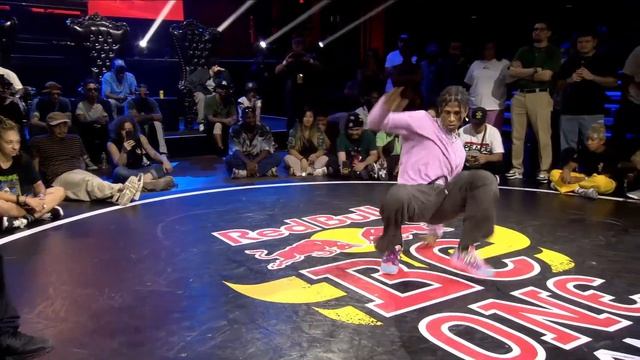Nebz Takes Footworkers | Top 4 | Red Bull BC One Camp USA смотреть онлайн