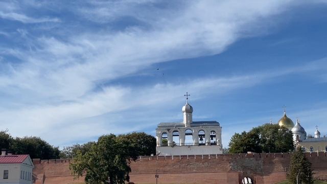 Возвращаюсь с новым распределением денег по конвертам смотреть онлайн