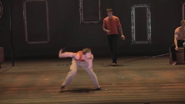Les 7 doigts de la main - Séquence 8 - Teaser 2012.mov смотреть онлайн