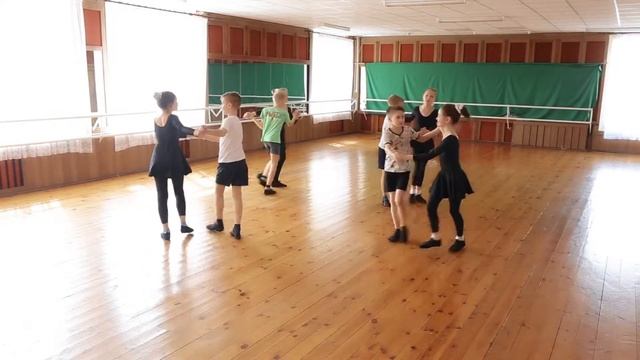 Карманчики Народные танцы смотреть онлайн