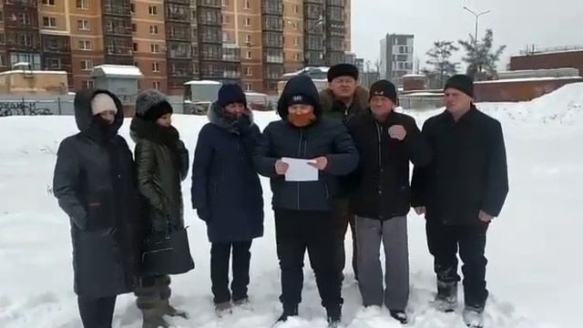 Обращение Бастрыкину, стадион "Пионер". Видео из телеграм-канала "На дне Байкала" смотреть онлайн