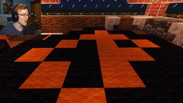 I Challenged My Minecraft Server To a HOUSE BUILD OFF! смотреть онлайн