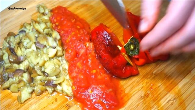 ОБЪЕДЕНИЕ!!! Салат из печённых овощей! ХОРОВАЦ по рецепту моей бабушки! смотреть онлайн