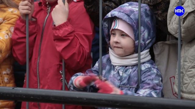 Шоу Татьяны Навки показали посетителям Центрального парка в Наро-Фоминске смотреть онлайн