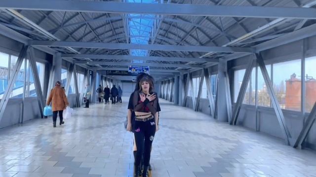 [K-POP IN PUBLIC | ONE TAKE] CRAXY – UNDERCOVER dance cover by DioniXX смотреть онлайн