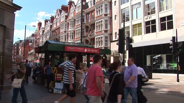 London Tourist Guide ?? St. Paul's Cathedral And Piccadilly Circus