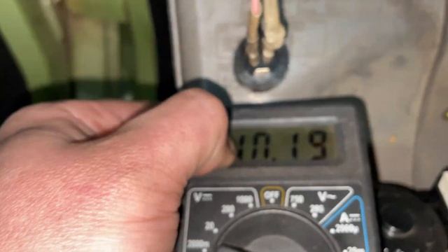 ПЛАВИТСЯ ПРЕДОХРАНИТЕЛЬ ПЕЧКИ КАЛИНА. РЕШЕНО. смотреть онлайн