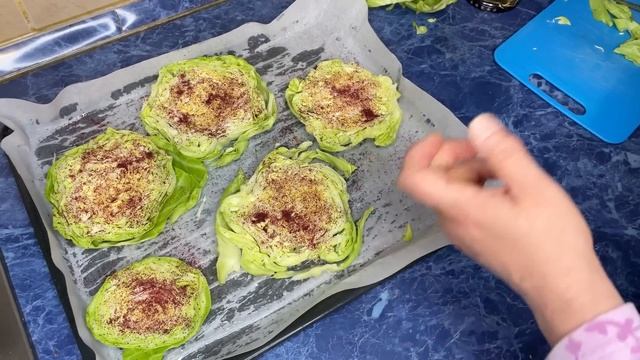 Объеденье из Молодой Капусты! НОВЫЙ РЕЦЕПТ ТУШЕНОЙ КАПУСТЫ смотреть онлайн