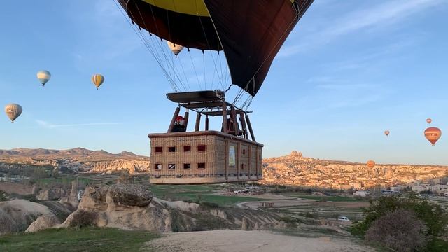 Каппадокия, Турция. Взлёт воздушного шара с корзиной! 2021 смотреть онлайн