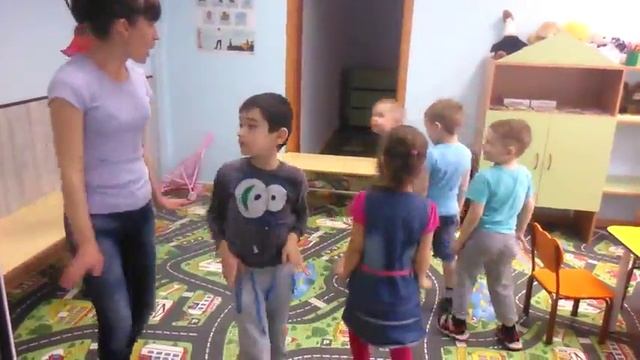 Киндерсад. Старшая группа. физминутка! смотреть онлайн
